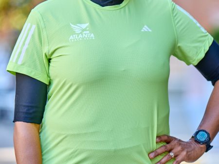 Women s Own the Run B Tee - Pulse Lime (Plus Size) Sale